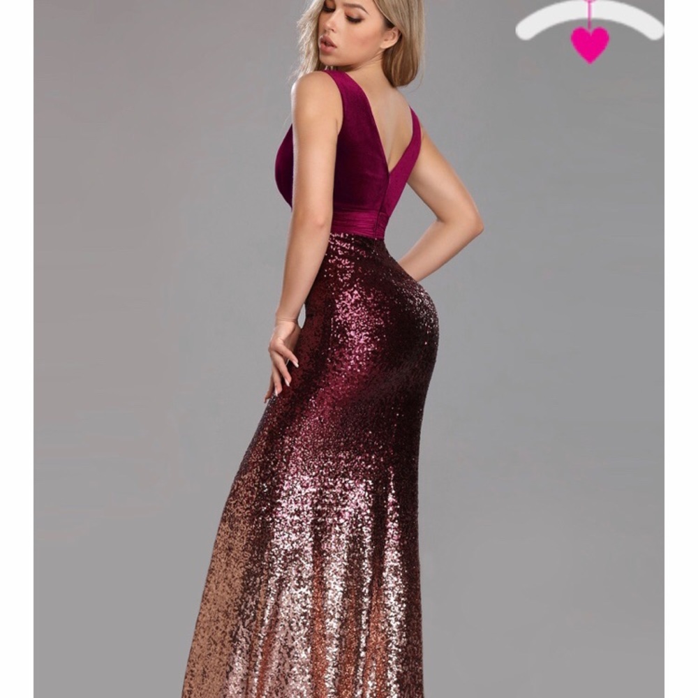 🆕 Floor Length Sequin & Velvet Prom Dress - Picture 2 of 4